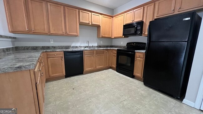 Building Photo - 8570 Oakley Cir