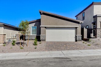 Building Photo - Single Story 3 Bedroom Home in Henderson!