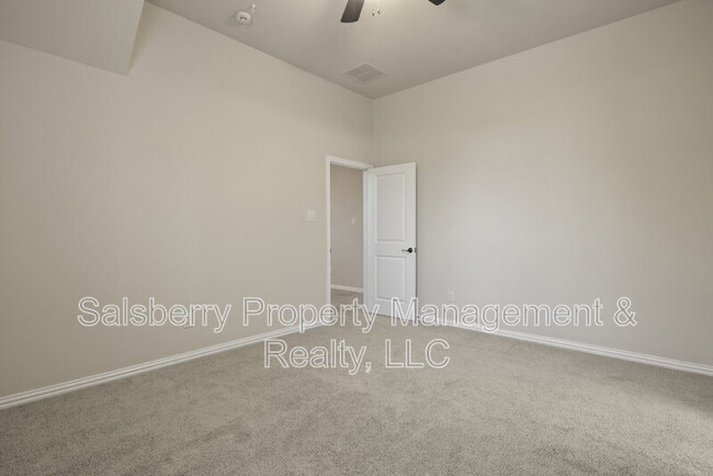 Building Photo - 9134 Penny Ln