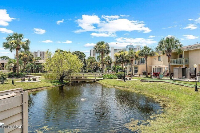 Building Photo - 120 Bonnie Ln