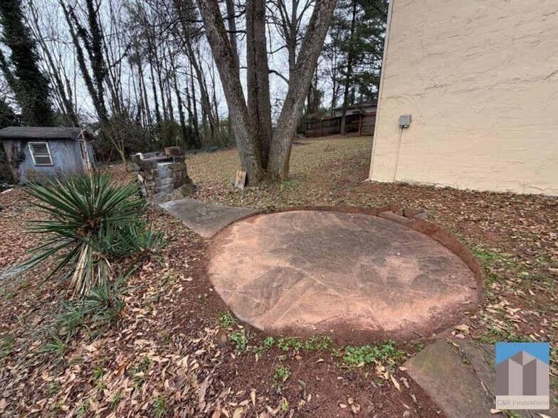 Building Photo - 1252 Lawrenceville Suwanee Rd