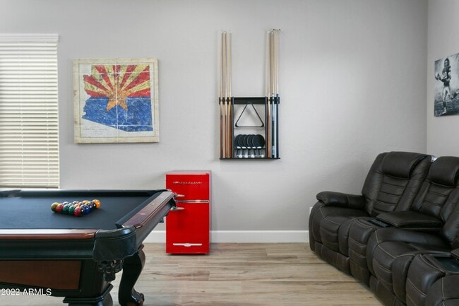 Building Photo - 7725 E Journey Ln