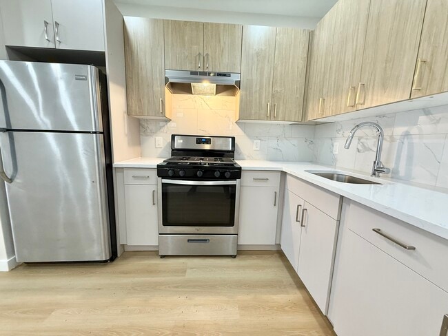 Building Photo - 1729 LeCount St