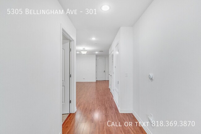 Building Photo - 5305 Bellingham Ave