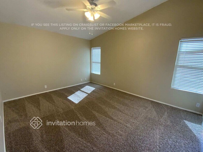 Building Photo - 4121 W Wethersfield Rd