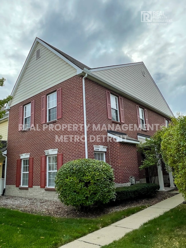 Building Photo - SPRING INTO A NEW HOME