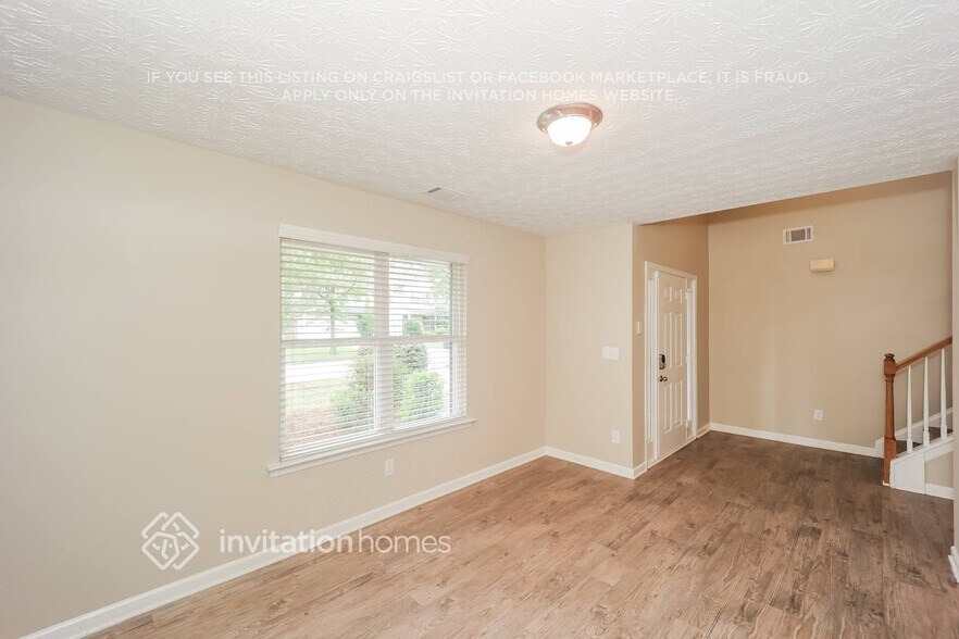 Building Photo - 3099 Meadow Point Dr