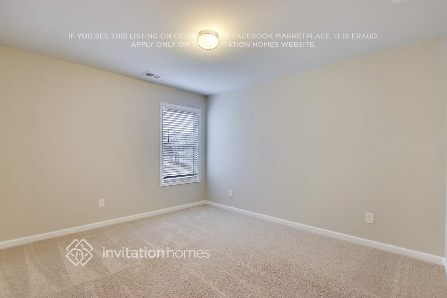 Building Photo - 2240 Bonny Glen Cir