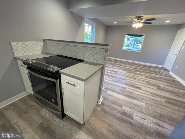 Building Photo - 1193 Bristol Pike