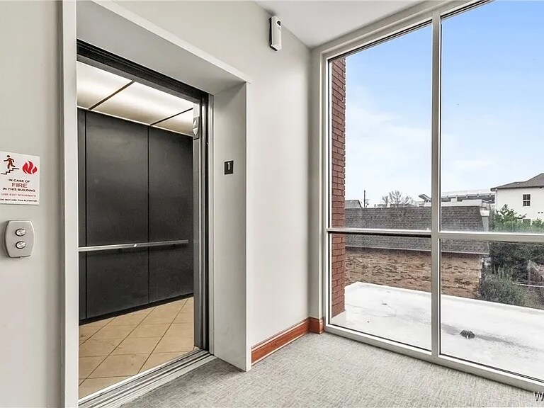 Building Photo - 1510 9th St