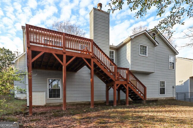 Building Photo - 7134 Hazelwood Dr