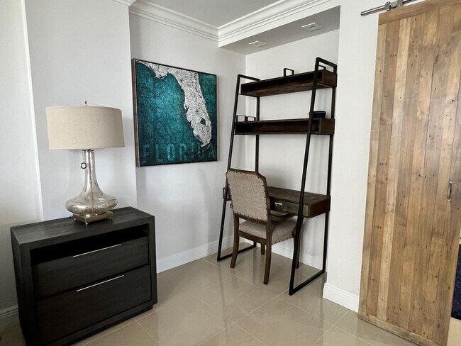 Building Photo - 5440 N Ocean Dr