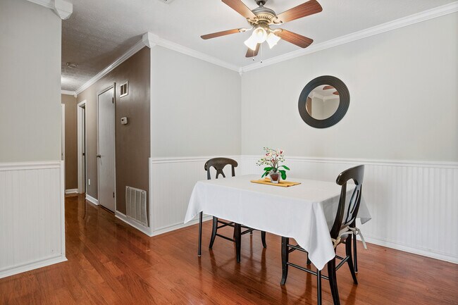 Building Photo - 304 Natchez Trace