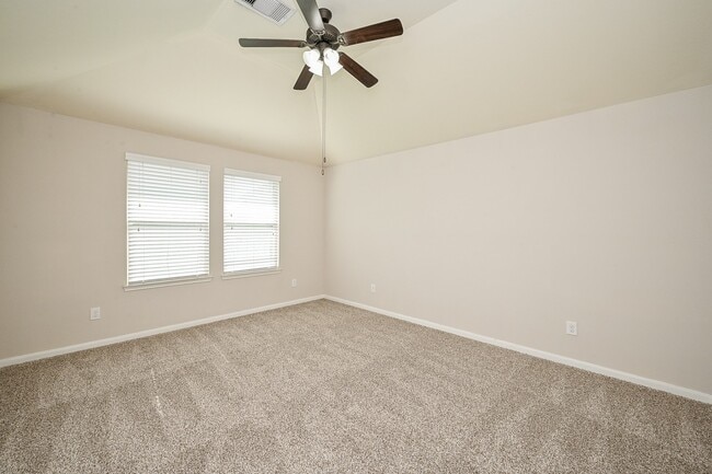 Building Photo - 18707 Majestic Vista Ln