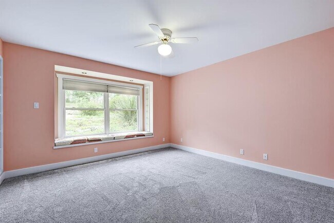 Building Photo - 2117A Rabb Rd