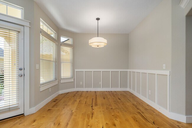 Building Photo - 4177 E Barber Station Way