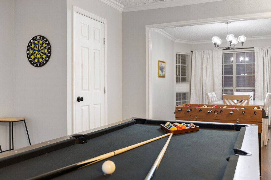 Building Photo - 509 Newberry St