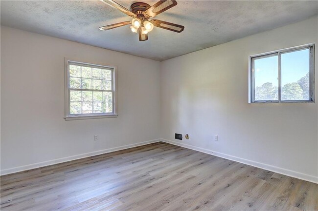 Building Photo - 7309 Rountree Ct