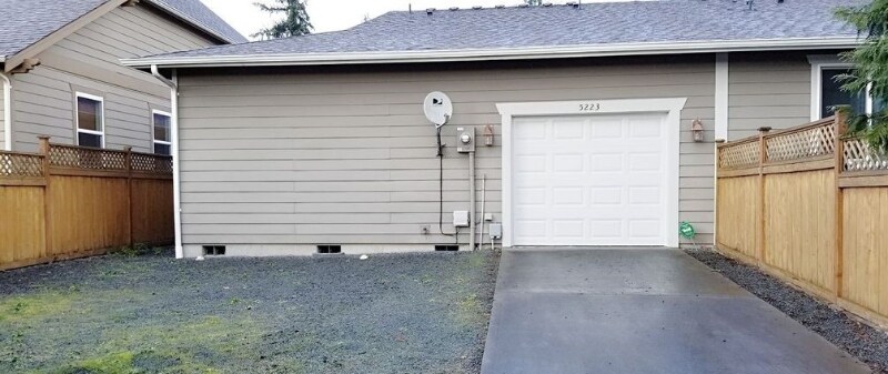 Building Photo - 5223 66th Ave SE