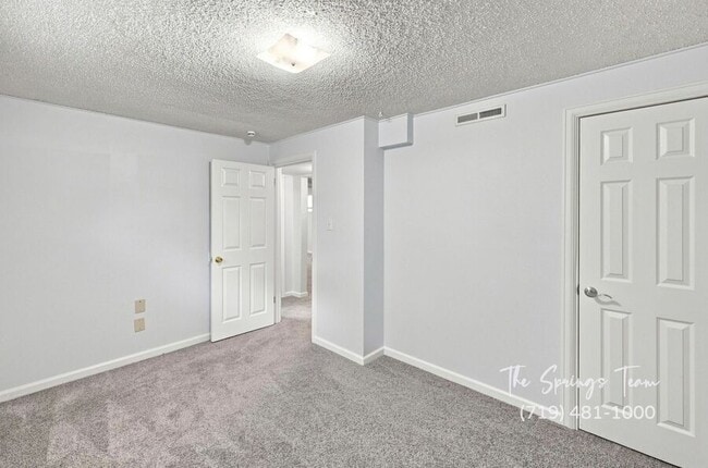 Building Photo - 1306 Osgood Rd