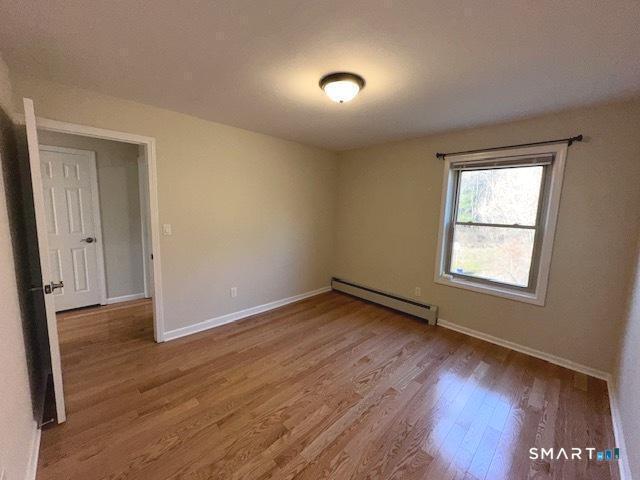 Building Photo - 97 Country Hill Rd