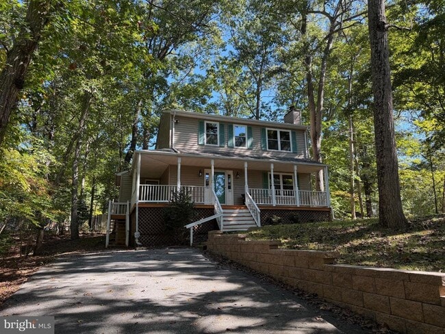 Building Photo - 184 Fargo Rd