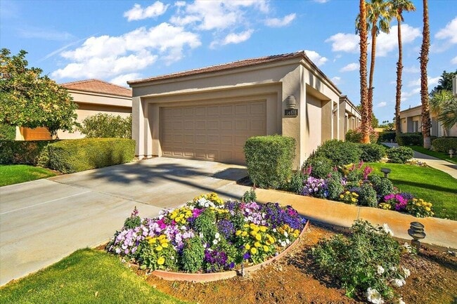 Building Photo - 54838 Oak-Tree