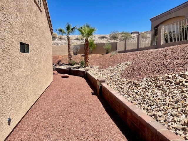 Building Photo - 2899 Desert Vista Dr