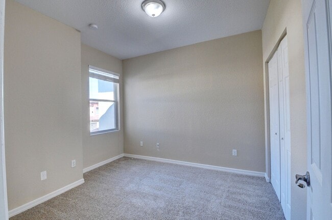 Building Photo - Acastus Charles Landing LLC