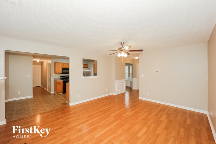 Building Photo - 980 Brisley Cir