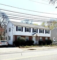 Building Photo - 124 Salem St