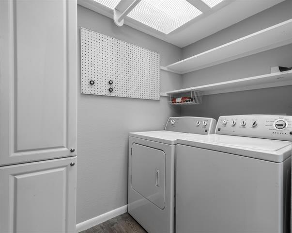 Building Photo - 12118 Brisbane Ave