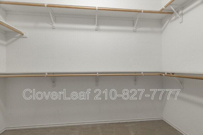 Building Photo - 2208 Sunderidge