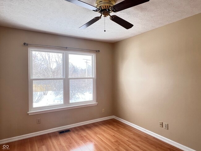 Building Photo - 1157 Aqueduct Way