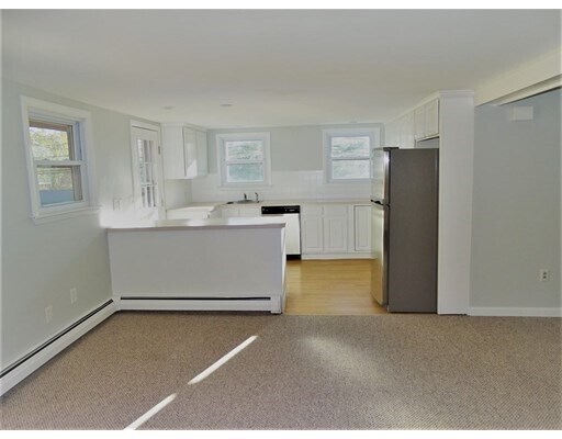 Building Photo - 52 Flanders Rd
