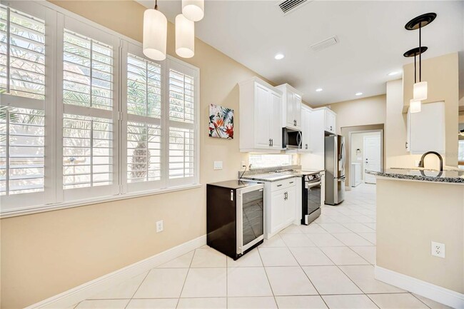Building Photo - 15341 Mille Fiore Blvd