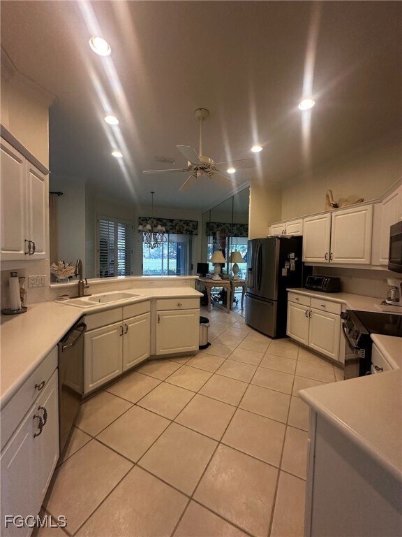 Building Photo - 16460 Edgemont Dr