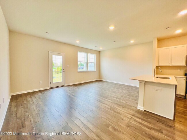 Building Photo - 38 Nelsons Way