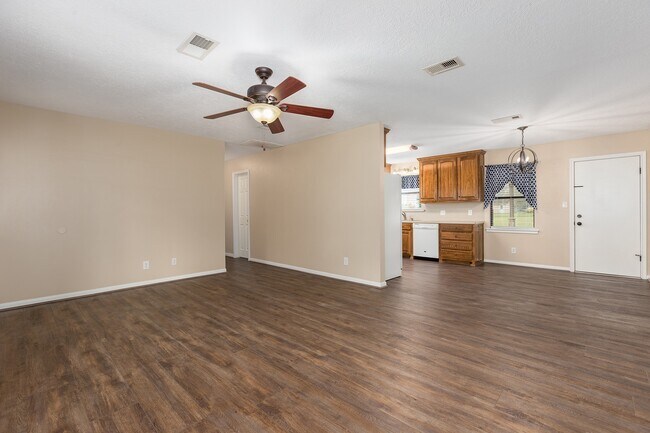 Building Photo - 9344 US-69