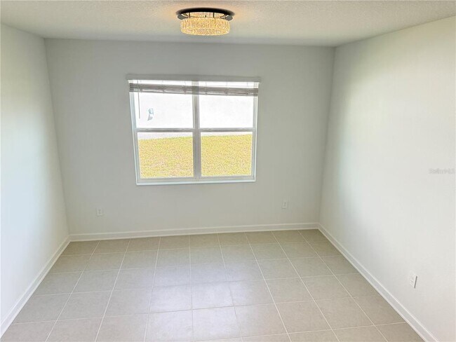 Building Photo - 7117 Dilly Lake Ave