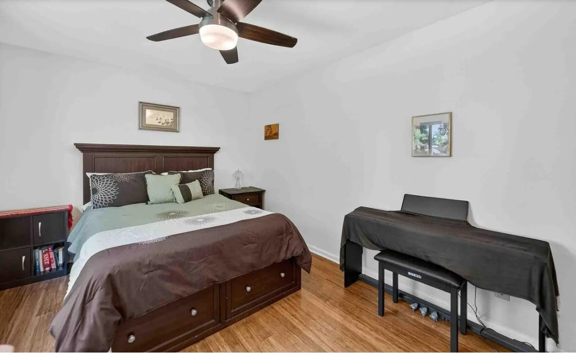 2nd Bedroom - 19 Sugar Maple Trl