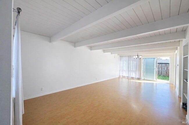 Building Photo - 5122 Potrero Ave