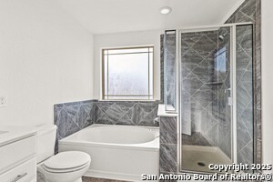 Building Photo - 561 Granite Mist