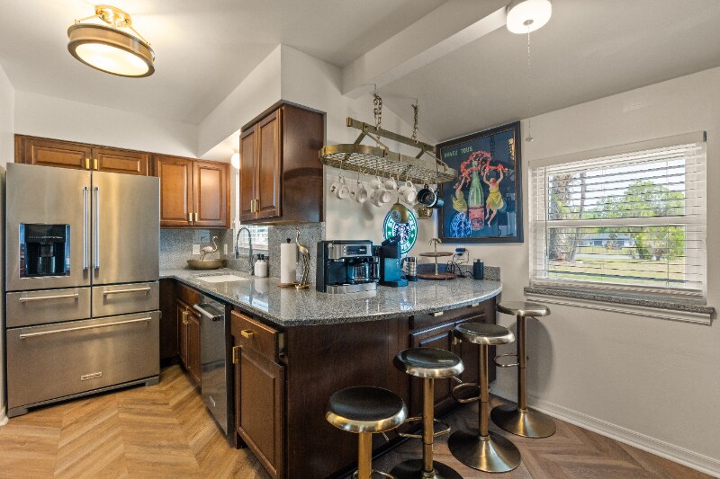 Building Photo - 4760 Lake Cecile Dr