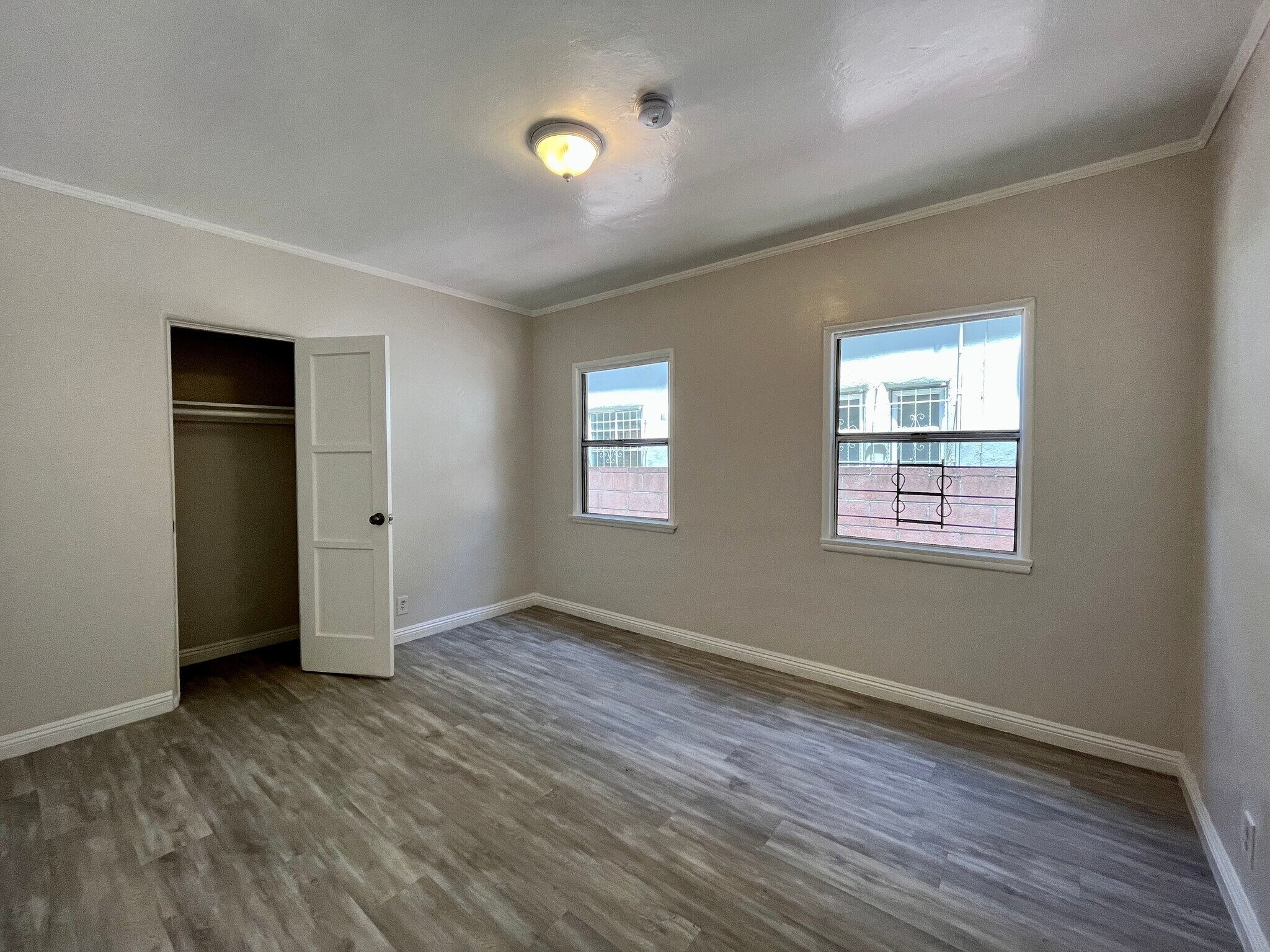 Building Photo - 1807 S Redondo Blvd