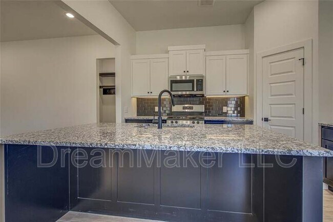 Building Photo - 138 Trimble Dr