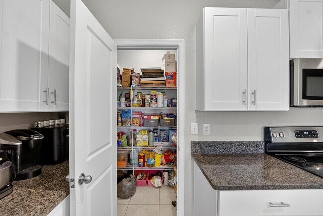 Building Photo - 31783 Sun Kettle Lp