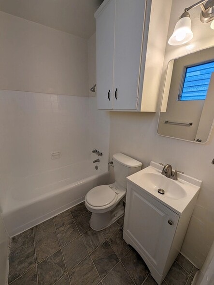 Building Photo - 3630 Westwood Blvd