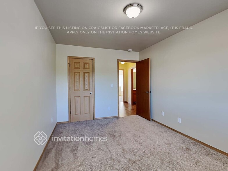 Building Photo - 205 Orting Ave NW