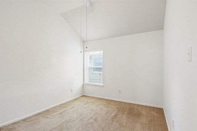 Building Photo - 11911 Belle Ct